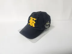 帽子) 黄色 ロゴ ベースボールキャップ