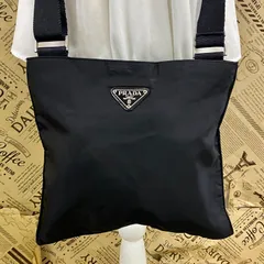 プラダ ショルダーバッグ サコッシュ ナイロン 黒 三角プレート 旅行 GC131