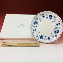 NARUMI ナルミ　ボーンチャイナ　タルトプレート　サーバー付き　未開封 NARUMI ナルミ サーバー付 タルトセット ボーンチャイナ 新品未使用