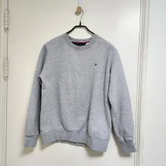 Tommy Hilfiger トミーヒルフィガー グレー スウェット Tシャツ