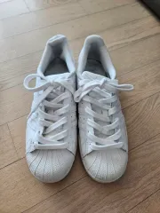 アディダス SUPERSTAR 白 スニーカー