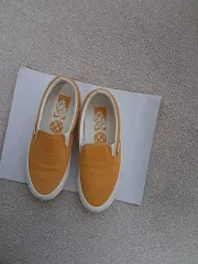 VANS ヴァンズ スリッポン マスタード スウェード