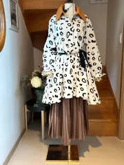 ブラック パターン シャツ + プリーツ スカート セット ネックレス