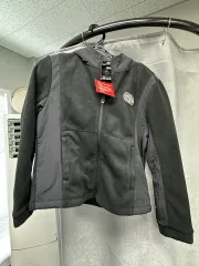 プーマ ブラック フリース ジャケット 140