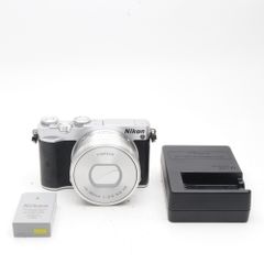 1万円引き 最終処分 Nikon NIKON 1 V2 10X ズームキット - メルカリ