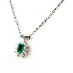天然エメラルド 0.94ct プラチナ ネックレス - メルカリ