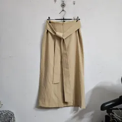 ベージュ ベルト ロング スカート
