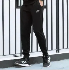 NIKE トレーナーパンツ ズボン (新品)