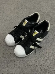 (260) アディダス SuperStar ブラック
