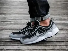 (300) ナイキ エア ズーム スピリドン 2016 ブラックシルバー