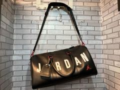 新品 ジョーダン パーフォレイテッド ダッフルバッグ (25L) - メルカリ