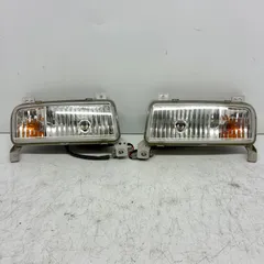 Y 美品【コーティング済】ダイハツ J111G テリオスキッド フォグライト ランプ バンパー 左右セット LR KOITO 114-51878 P80280のサムネイル