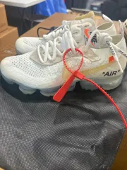 ナイキ x オフホワイト ヴェイパーマックス 白 236