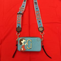 coach x peanuts ルーシー レザーチャーム スヌーピー好きの方へ
