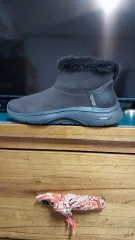 SKECHERS スケッチャーズ ゴーウォーク アーチフィット スリップインズ ブーツ 240