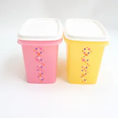 【TM_193】【箱無し】Tupperware タッパーウェア シェルフセーバー2個セット 柄付き 840ml 保存容器 タッパー 調味料入れ 砂糖 塩 片栗粉 パン粉 レトロ柄のサムネイル