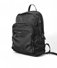 (ほぼ新品) PRADA リーナイロン サフィアーノ バックパック