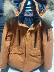 GUESS オレンジ ファー ダウン アウター