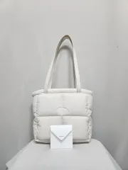 スタンドオイル フラッフィーバッグ アイボリー トートバッグ