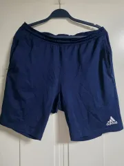 アディダス ネイビー ハーフパンツ