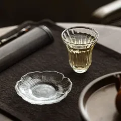 新品未使用 ガラス製 茶杯＋茶托 花型CJ449