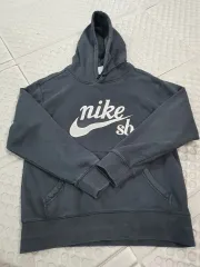 ナイキ SB フードTシャツ ブラック