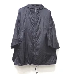 Ft640617 ルイ・ヴィトン ナイロンジャケット フード ナイロン ポンチョ モノグラム ブラック #36 レディース LOUIS VUITTON 中古のサムネイル