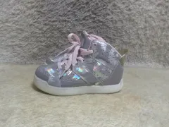 205 SKECHERS スケッチャーズ キッズ ジュニア 子供 スニーカー 中古 靴