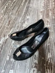 FERRAGAMO フェラガモ ブラック オープントゥ レディース ヒール 6 1/2 D