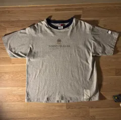 XL トミーヒルフィガー Tシャツ