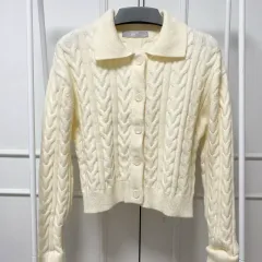 エイトセカンズ ケーブル編み バギー ニット カーディガン ケーブル アイボリー カラ ボタン クロップド