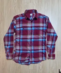 未使用 UNIQLO ユニクロ 秋冬物 長袖 ワイン色 CHECK チェック柄 Yシャツ M (90程度)