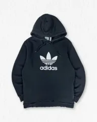アディダス オリジナル フーディー