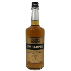 IW ハーパー ゴールドメダル 700ml 40%【J1】のサムネイル