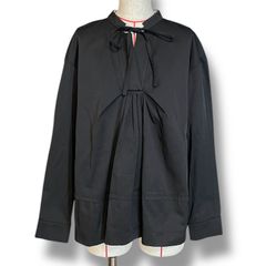 新品未開封 yonfaバックレイヤードブラウス - メルカリ