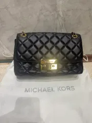 マイケルコース ブラック キルティング チェーンバッグ