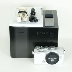 OLYMPUS E-P7、ttartisan 光学ファインダー、レザーケース - メルカリ