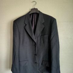 ヴァレンティノ 正規品 セットアップ 出品