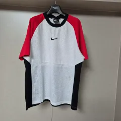 100) NIKE NIKE コントラスト COLOR ステッチ ラウンドネック 半袖