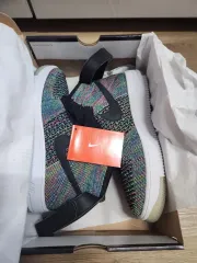 ナイキ エアフォース 1 ウルトラ フライニット ミッド 260