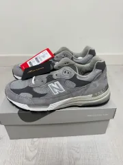ニューバランス 992 コア グレー 290サイズ 新品 韓国国内公式ホームページ
