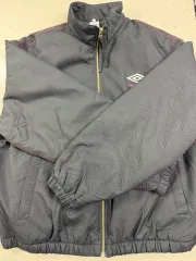 アンブロ X KANGHYUK コラボ ジャケット 白 黒