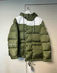 (新品) モンクレール 正規品 メンズ ダウン