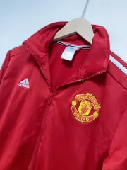 アディダス MANCHESTER UNITED FC(マンチェスター・ユナイテッドFC) トラックジャージ レッド