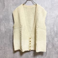 Item thumbnail for item 425b4092-6284-48f3-8cd6-d88437fe760e