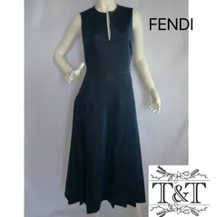 極美品◎正規品【FENDI】フェンディ　イタリア製　ロング　プリーツワンピースのサムネイル