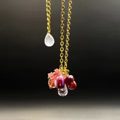 天然石 淡水パールと濃厚なピンクの石たちのグラデーション花束ペンダント G316lサージカルステンレスネックレス fr738