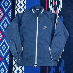 80s adidas デサント ナイロン ヴィンテージ ウィンドブレーカー (実寸 IN 確認)