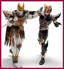 S.H.Figuarts（真骨彫製法） 仮面ライダークウガ 九郎ヶ岳の死闘セット