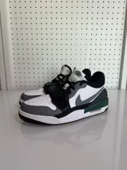 ナイキ ジョーダン レガシー 312 ロー ブラック 白 255mm